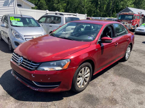 2015 Volkswagen Passat 1.8T Wolfsburg Ed FWD photo