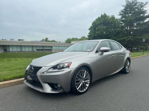 2016 Lexus IS  AWD photo