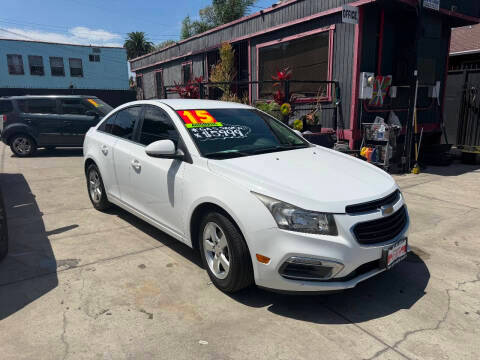 2015 Chevrolet Cruze LT FWD photo