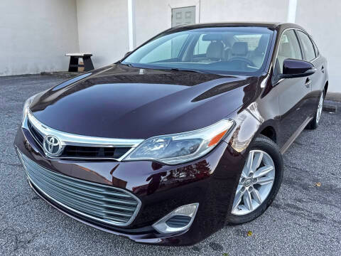 2015 Toyota Avalon XLE FWD photo