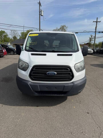 2015 Ford Transit Van RWD photo