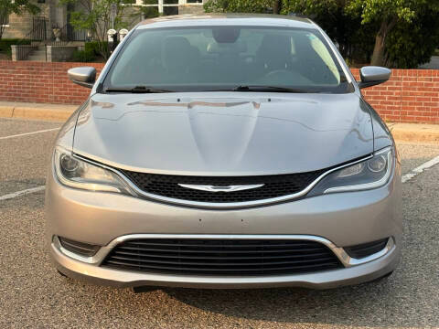 2015 Chrysler 200 Limited FWD photo
