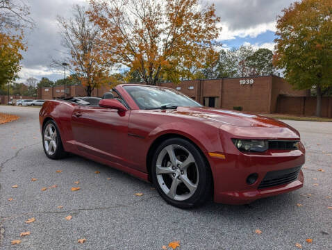 2015 Chevrolet Camaro LT RWD photo