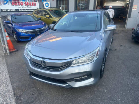 2016 Honda Accord Touring FWD photo
