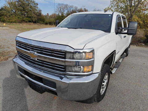 2015 Chevrolet Silverado 2500HD LT RWD photo
