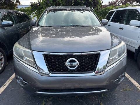 2016 Nissan Pathfinder S 4WD photo