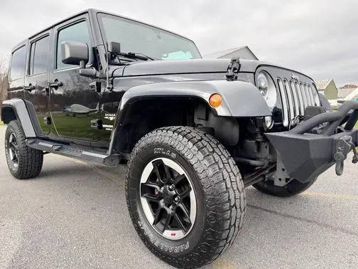 2016 Jeep Wrangler Unlimited Sahara 4WD photo
