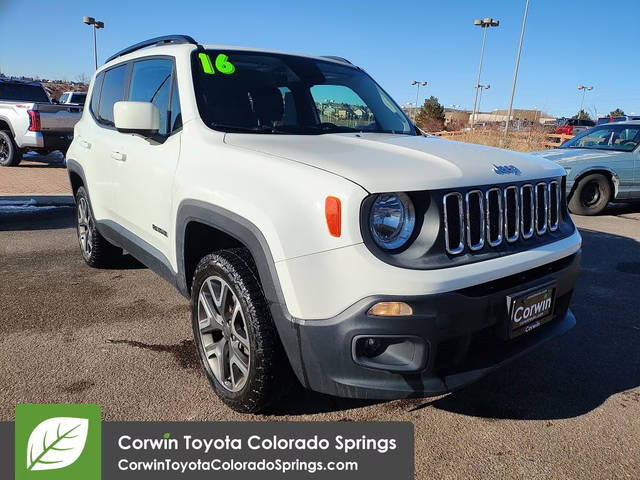 2016 Jeep Renegade Latitude 4WD photo