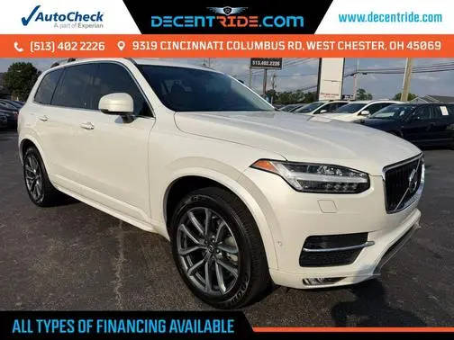 2016 Volvo XC90 T6 Momentum AWD photo