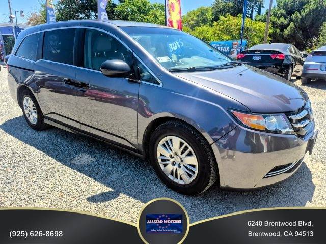 2016 Honda Odyssey LX FWD photo