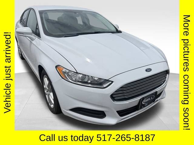 2016 Ford Fusion SE FWD photo