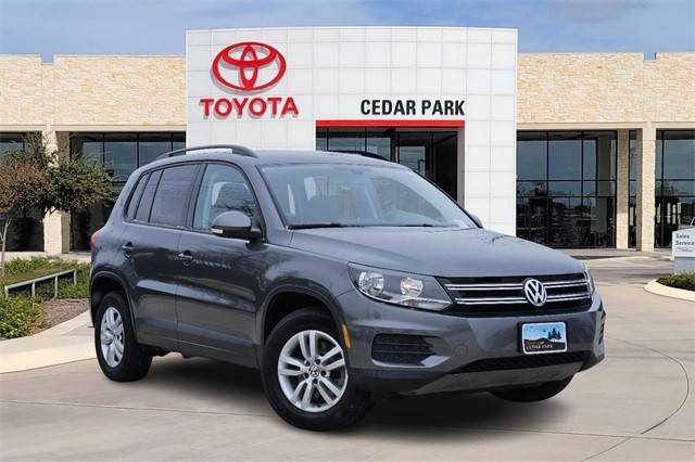2016 Volkswagen Tiguan S FWD photo