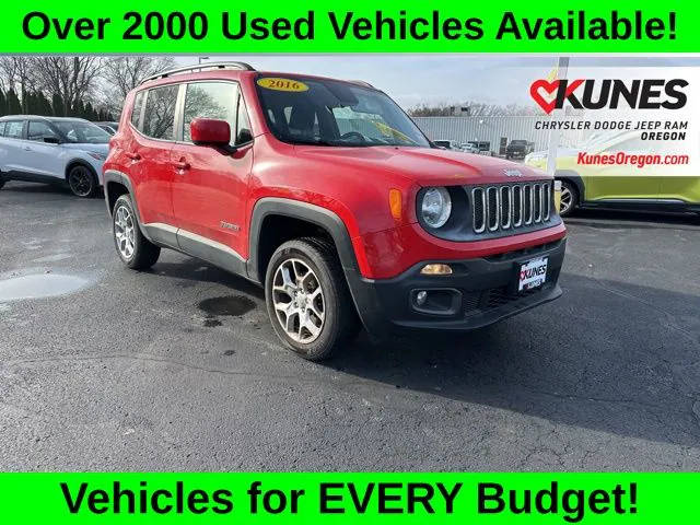 2016 Jeep Renegade Latitude 4WD photo