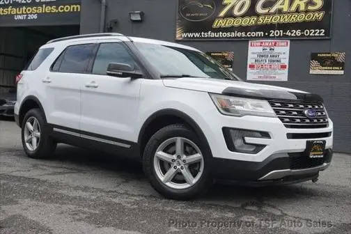 2016 Ford Explorer XLT 4WD photo