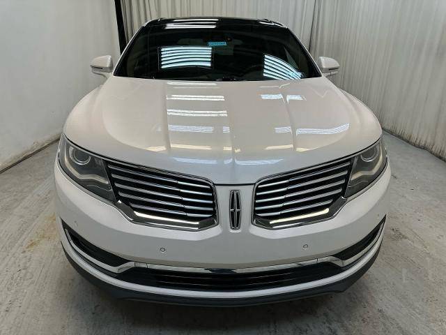 2016 Lincoln MKX Reserve AWD photo