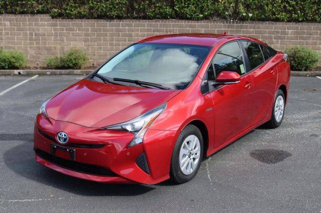 2016 Toyota Prius Two FWD photo