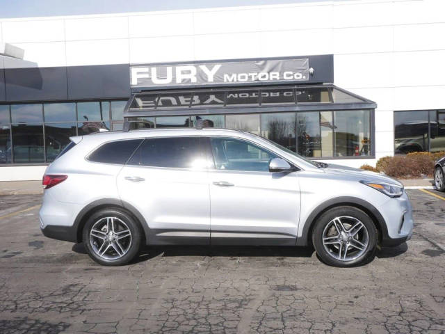 2017 Hyundai Santa Fe SE Ultimate AWD photo