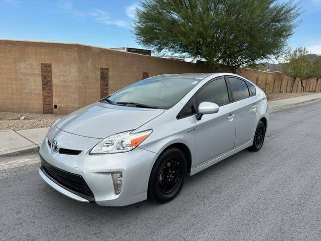 2015 Toyota Prius Two FWD photo