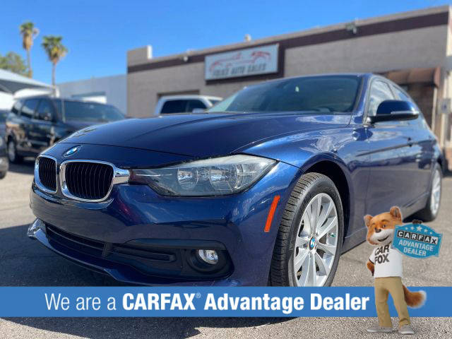 2016 BMW 3 Series 320i RWD photo