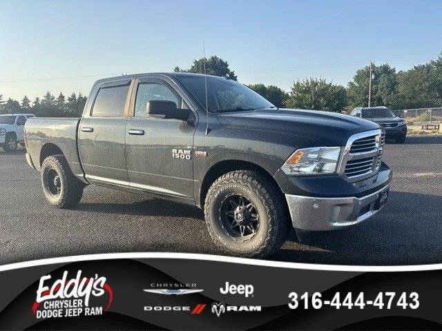 2016 Ram 1500 Big Horn 4WD photo