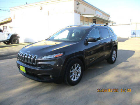 2016 Jeep Cherokee Latitude FWD photo