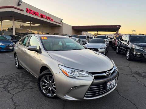 2016 Toyota Camry XLE FWD photo