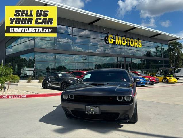 2016 Dodge Challenger R/T Shaker RWD photo