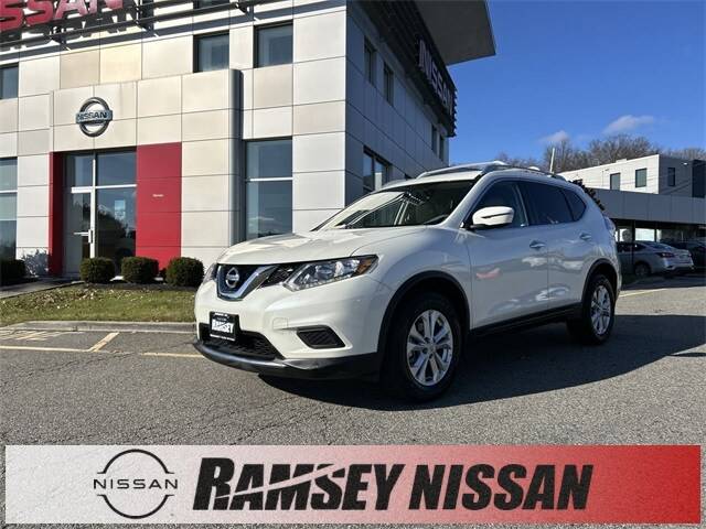 2016 Nissan Rogue SV AWD photo