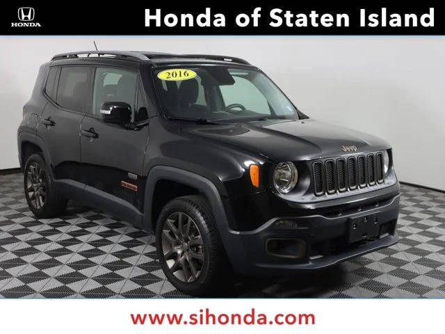 2016 Jeep Renegade 75th Anniversary 4WD photo