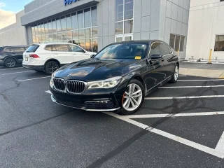 2016 BMW 7 Series 750i xDrive AWD photo