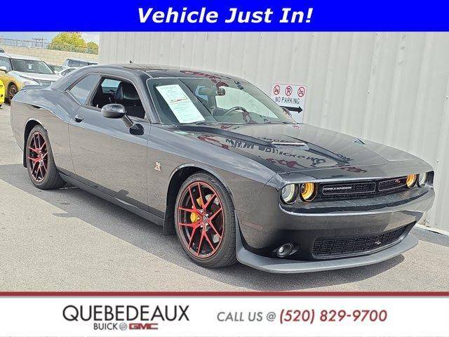 2016 Dodge Challenger R/T Scat Pack RWD photo