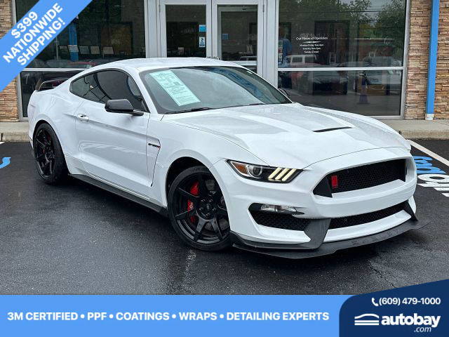 2016 Ford Mustang Shelby GT350 RWD photo