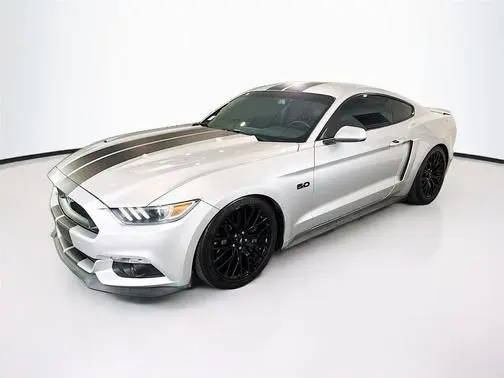 2016 Ford Mustang GT RWD photo