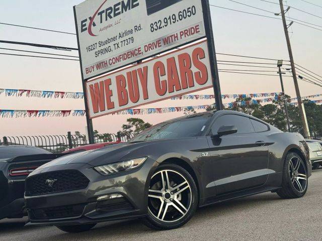 2016 Ford Mustang V6 RWD photo