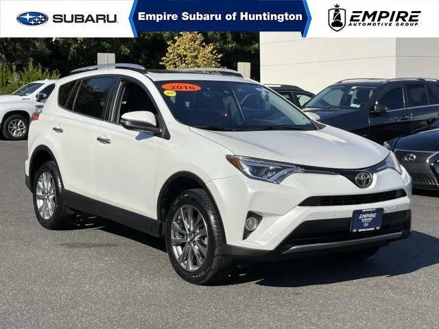 2016 Toyota RAV4 Limited AWD photo