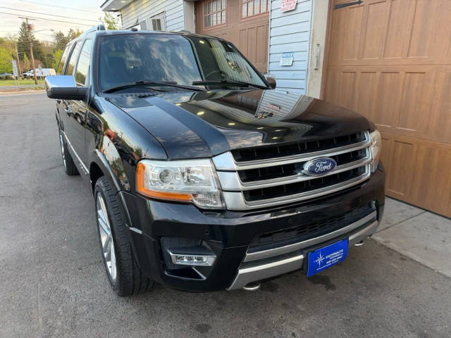 2016 Ford Expedition Platinum 4WD photo
