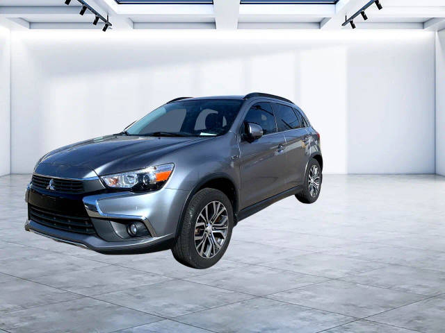 2016 Mitsubishi Outlander Sport 2.4 SEL FWD photo