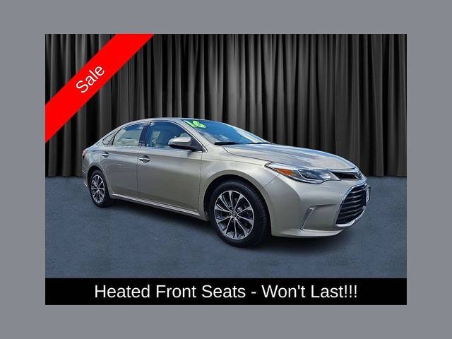 2016 Toyota Avalon XLE FWD photo