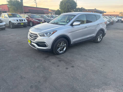 2017 Hyundai Santa Fe Sport 2.4L FWD photo