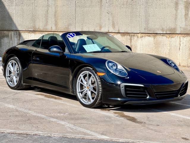 2017 Porsche 911 Carrera RWD photo