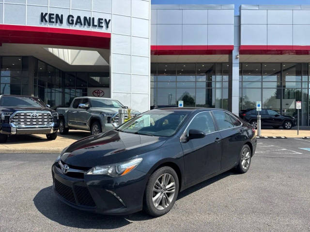 2016 Toyota Camry SE FWD photo