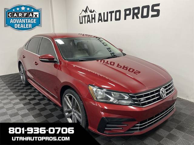 2016 Volkswagen Passat 1.8T R-Line w/Comfort Pkg FWD photo