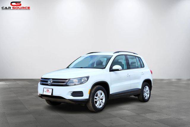 2016 Volkswagen Tiguan S FWD photo