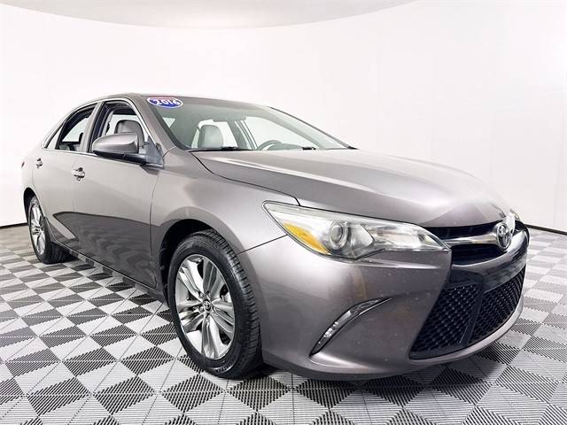 2016 Toyota Camry SE FWD photo