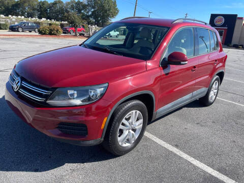 2016 Volkswagen Tiguan S FWD photo