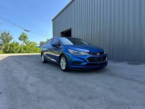 2016 Chevrolet Cruze LT FWD photo