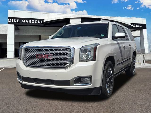 2016 GMC Yukon XL Denali 4WD photo
