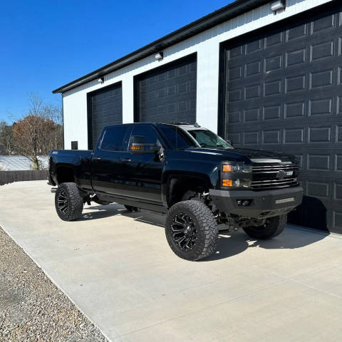 2016 Chevrolet Silverado 2500HD LTZ 4WD photo