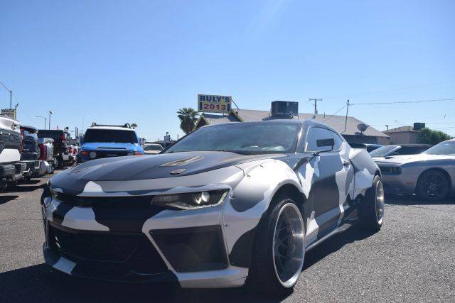 2016 Chevrolet Camaro 2LT RWD photo