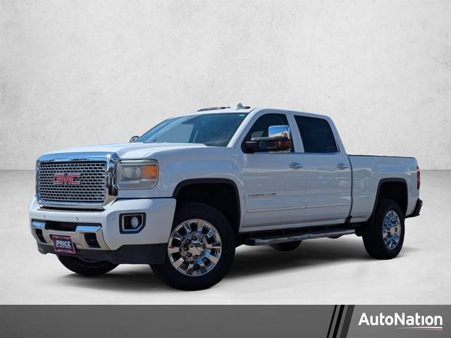 2016 GMC Sierra 2500HD Denali 4WD photo